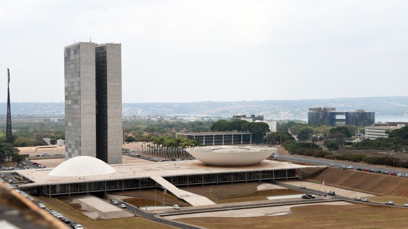 Leia mais sobre o artigo Projeto que prevê demissão de servidor público é debatido no Senado